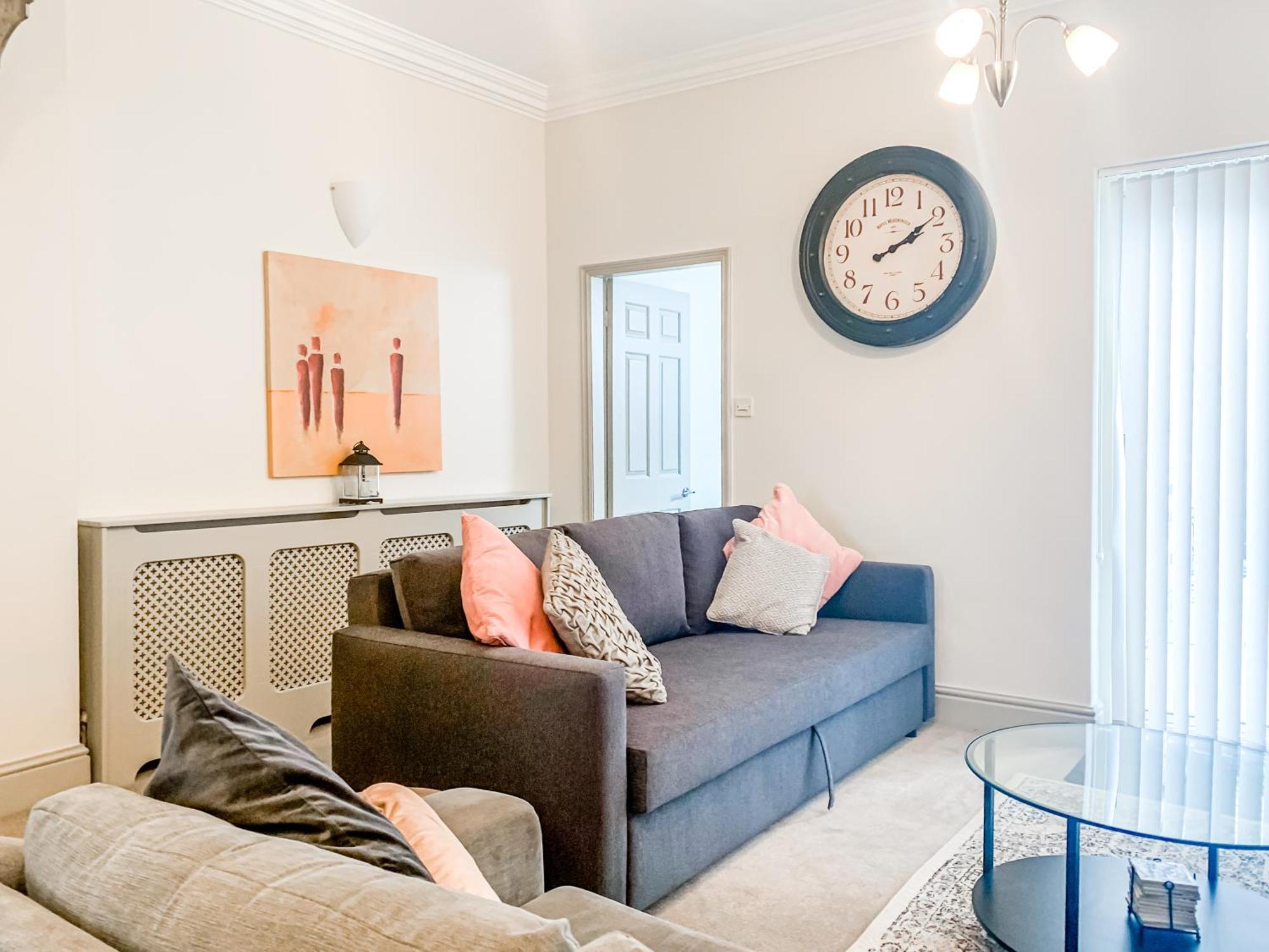 The Vines - Stunning Period Home - Free Parking - Central — Photos 3